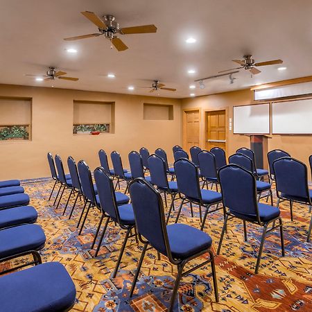 Holiday Inn Canyon De Chelly-Chinle By Ihg Exterior photo
